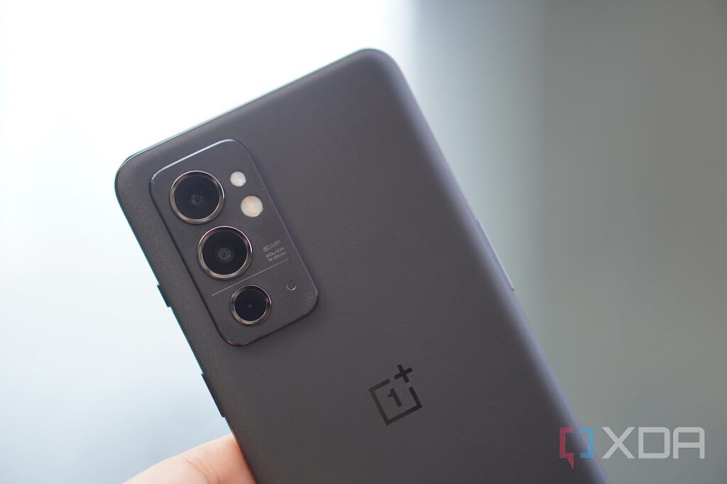 OnePlus 9RT Review: A solid package overshadowed by fierce competition