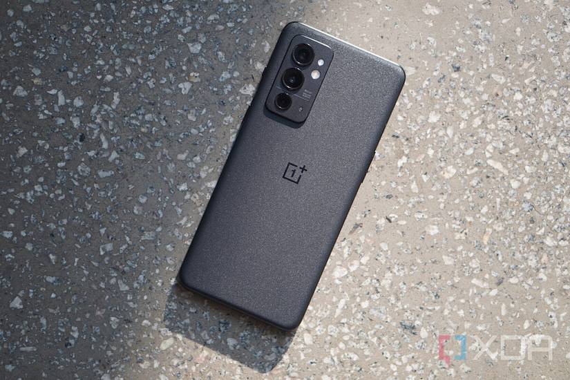 OnePlus 9RT back