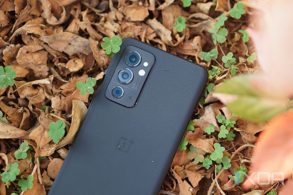 [最適化済み][OnePlus 9RT] 8/128GB ブラック 位置偽装 OnePlus 9RT Review: A solid package overshadowed by fierce competition