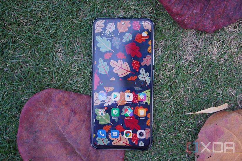 Xiaomi 11i HyperCharge Display