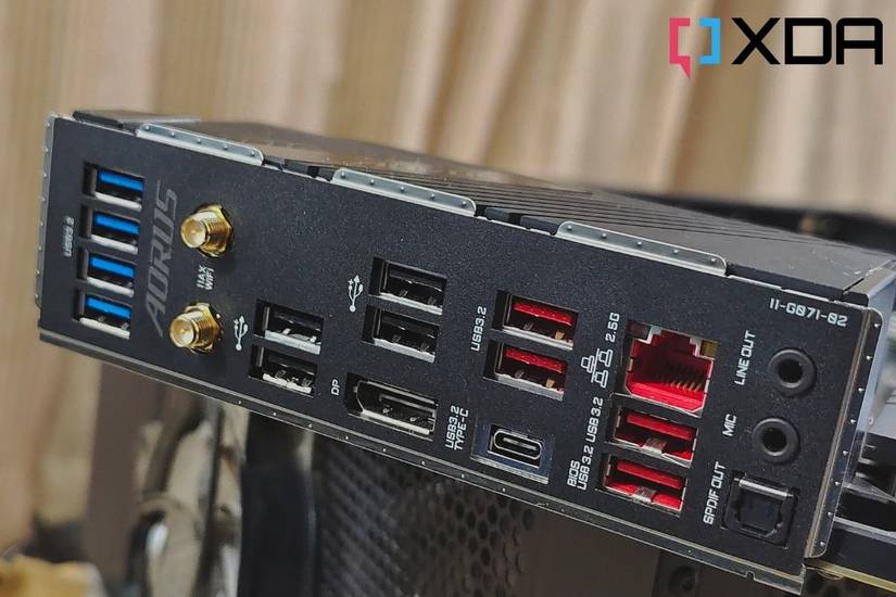 Rear IO panel of Aorus Pro motherboard