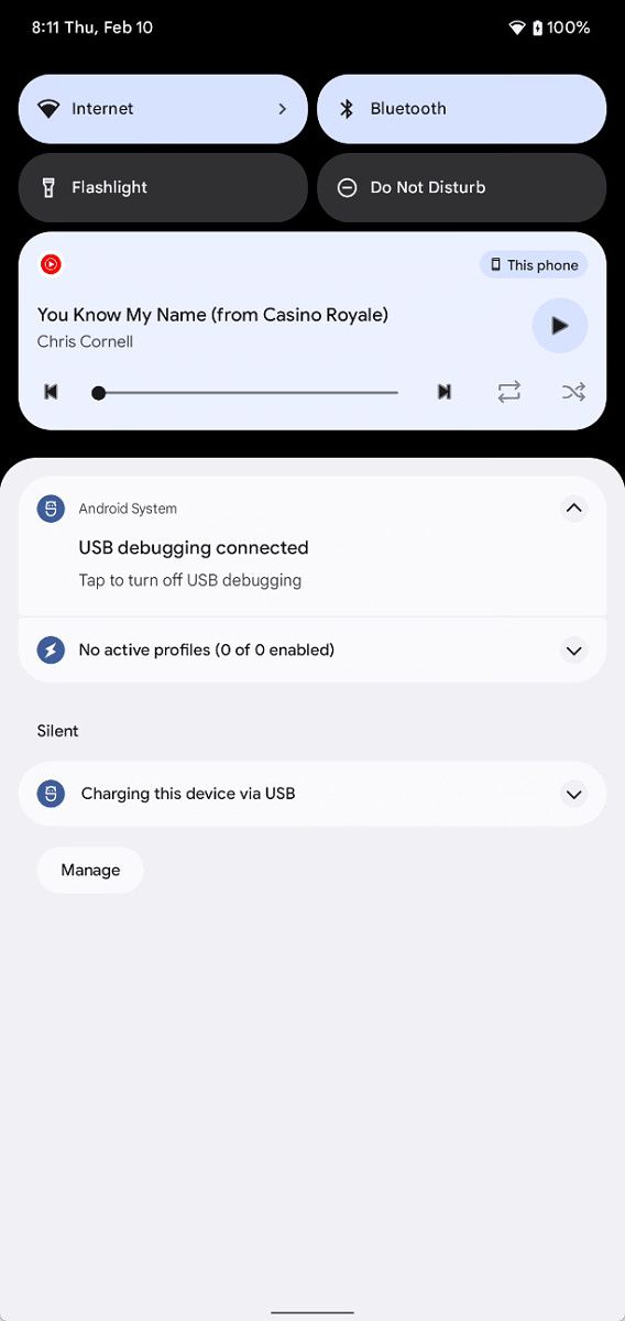 Android 13 DP1 notification shade displaying a new media player UI