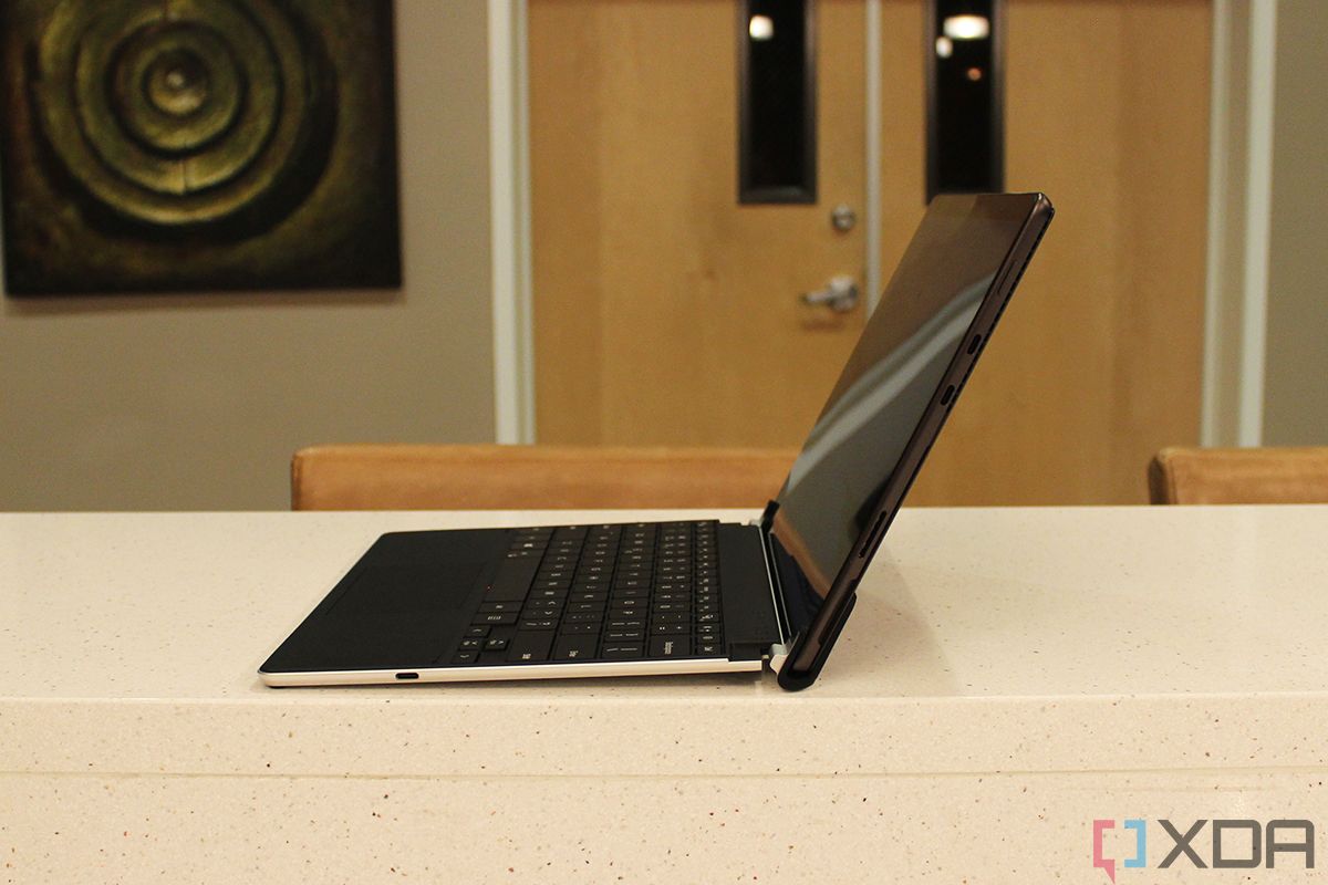 Brydge SP＋ for Surface Pro8　ワイヤレスキーボード Brydge SP＋ for Surface Pro8 ワイヤレスキーボード Brydge SP+