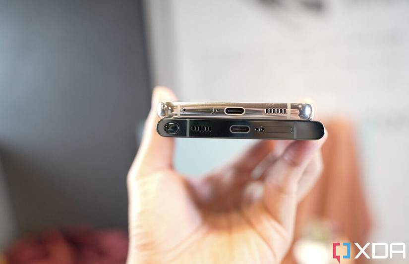 Galaxy S22 Plus on top of a Galaxy S22 Ultra