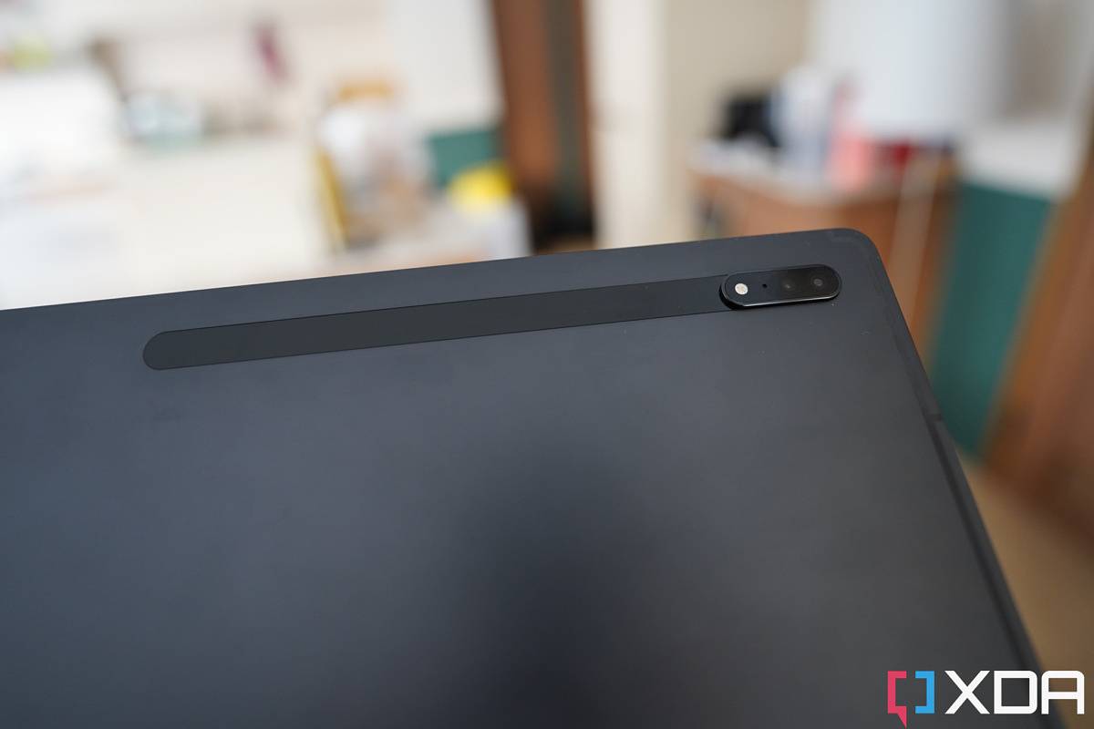 Galaxy Tab S8 Ultra camera module