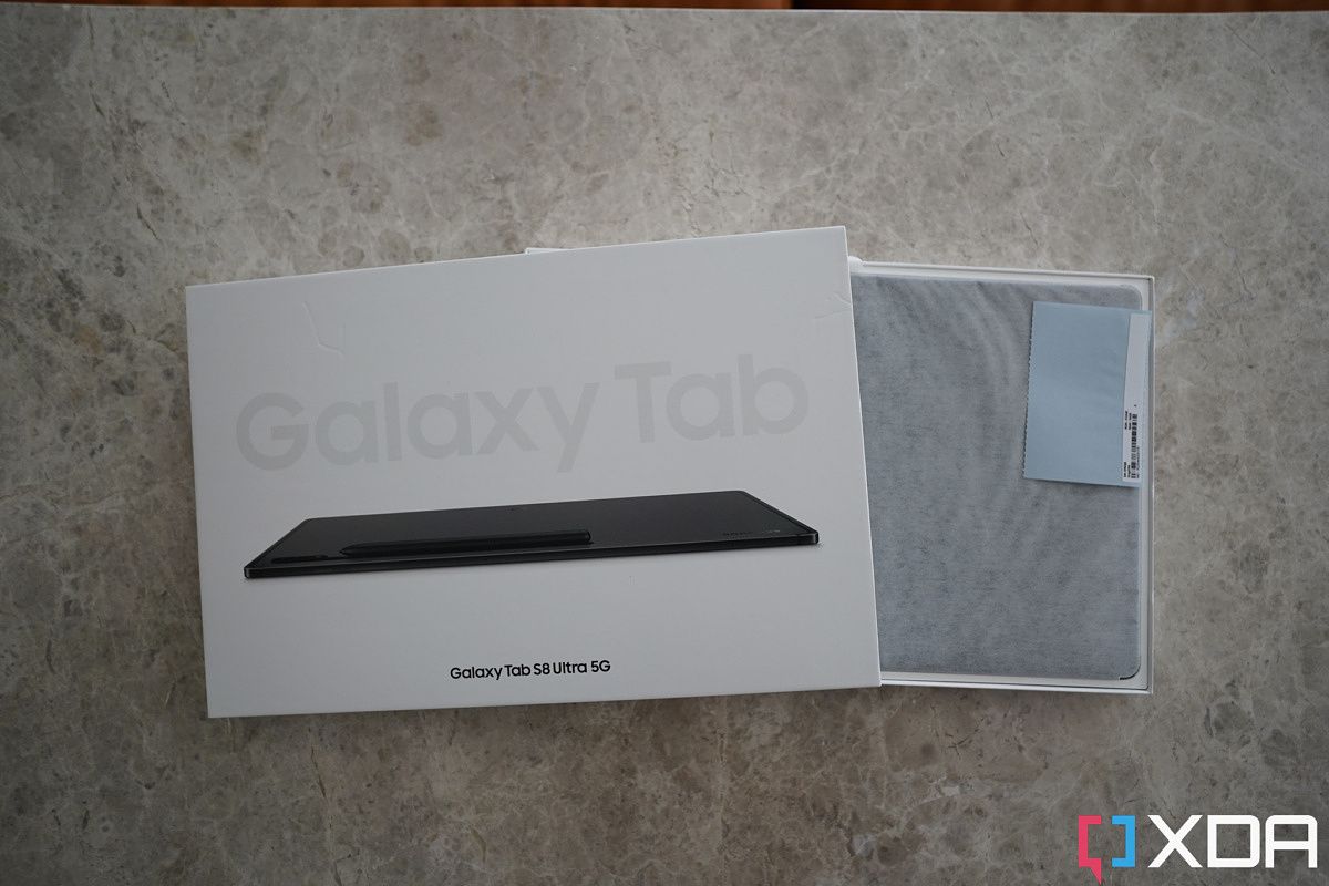 SAMSUNG Galaxy Tab S8 5G SIMフリー 純正おまけつき SAMSUNG Galaxy Tab S8 5G SIMフリー 純正おまけつき What do