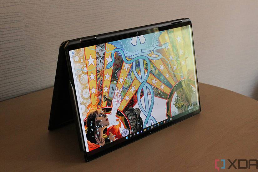 HP Spectre x360 16 in tent mode