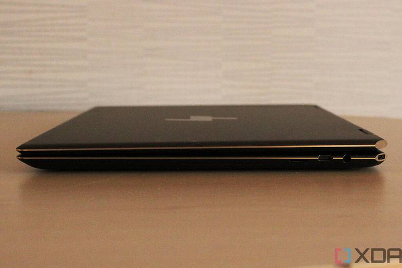 Side view of HP Spectre x360 16