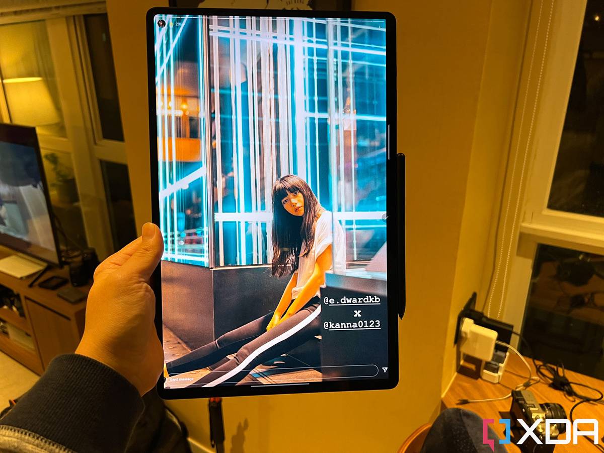 Instagram Story on Tab S8 Ultra
