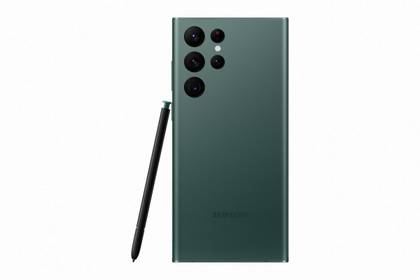 Green is the new color this time around that's going to attract a lot of eyeballs. It looks subtle but also fun in a way. Getting this color is a great way to stand out from the crowd.