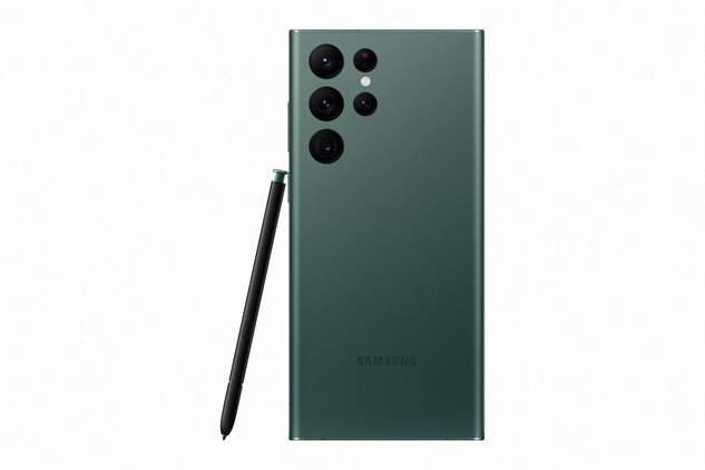 Green is the new color this time around that's going to attract a lot of eyeballs. It looks subtle but also fun in a way. Getting this color is a great way to stand out from the crowd.