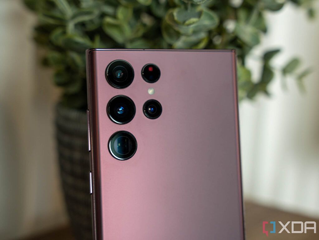 Samsung Galaxy S22 Ultra Review: A phenomenal 5-star smartphone