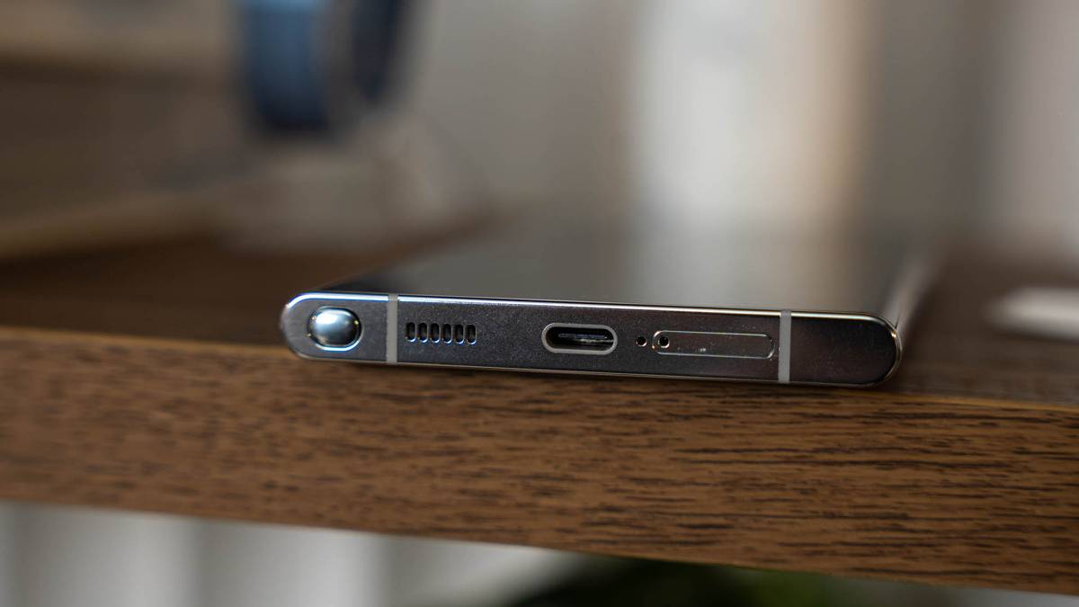 Samsung-Galaxy-S22-Ultra-XDA-Hands-On-001391
