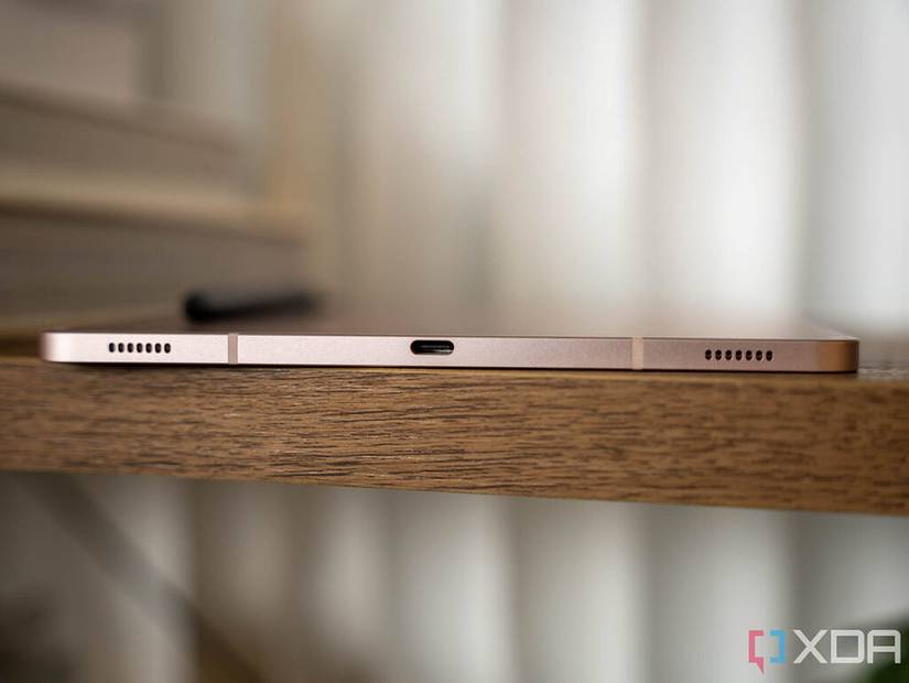 Apple iPad Air 5 (2022) vs Samsung Galaxy Tab S8: Which tablet to buy?