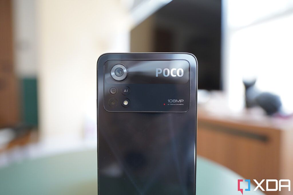 POCO X4 Pro Hands-On: Main camera and display punch way above its