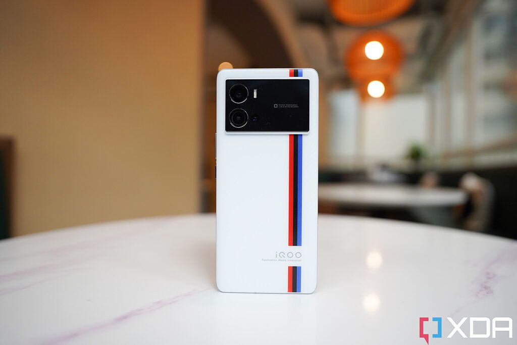iQOO 9 Pro Review: The phone with the best video stabilization and