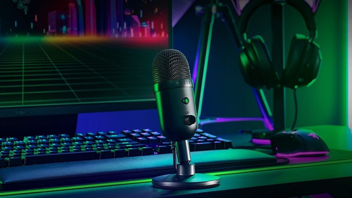 【動作確認済み】Razer Seiren V2 X USBマイクロフォン Amazon.com: Razer Seiren V2 X USB Condenser Microphone for