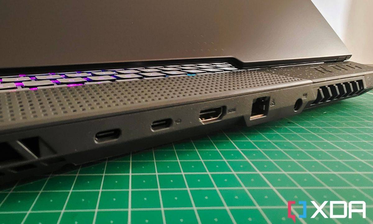 ASUS ROG Strix G15 ports on the back