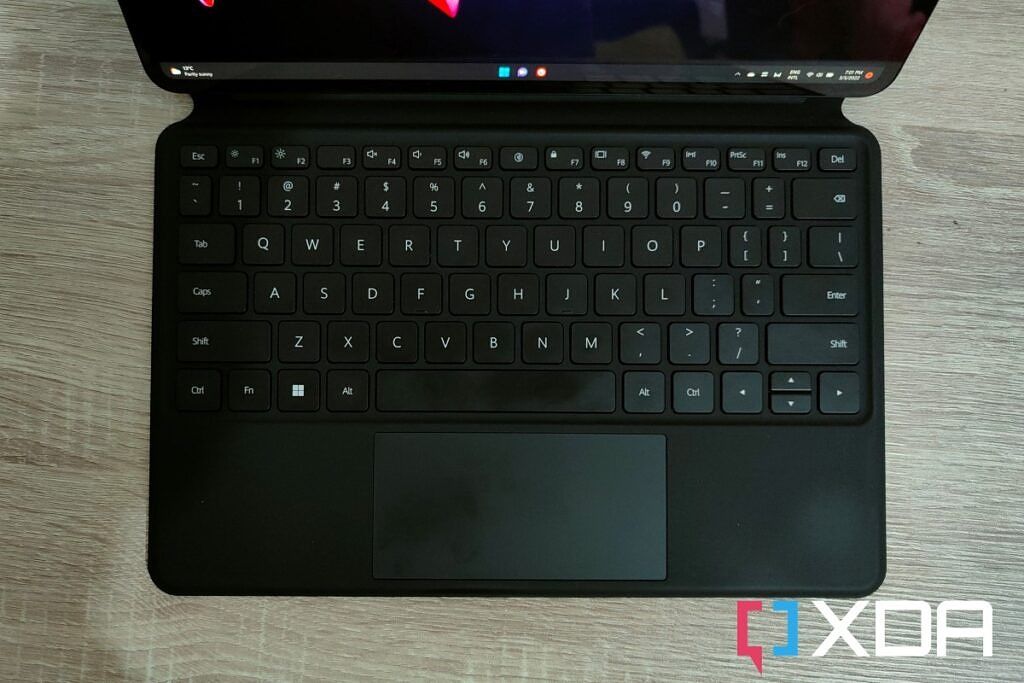 HUAWEI MateBook E review: A Windows tablet with an OLED panel