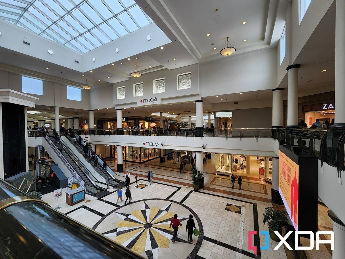 Wide-angle photo of the inside of a mall