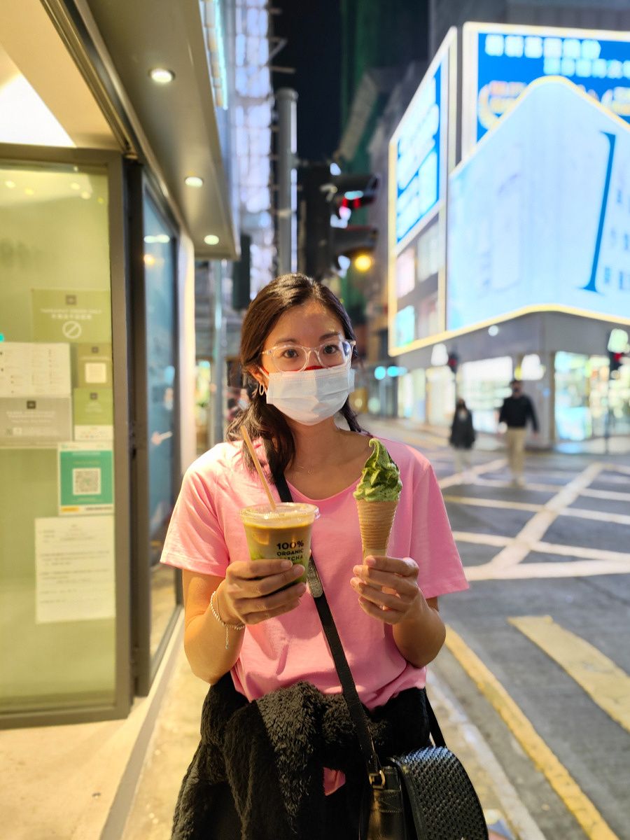 OPPO Find X5 Pro, portrait shot (2x telephoto)