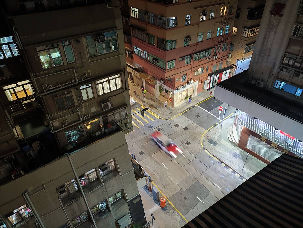 POCO F4 GT main camera