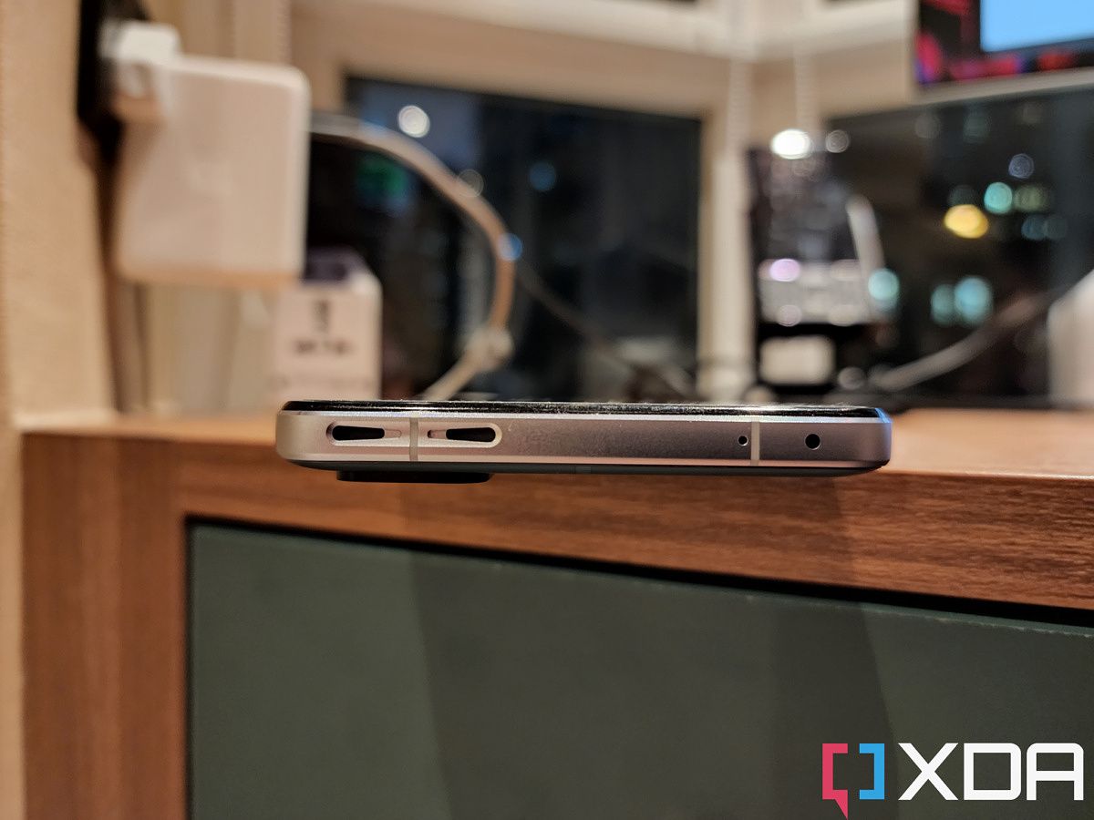 POCO F4 GT
