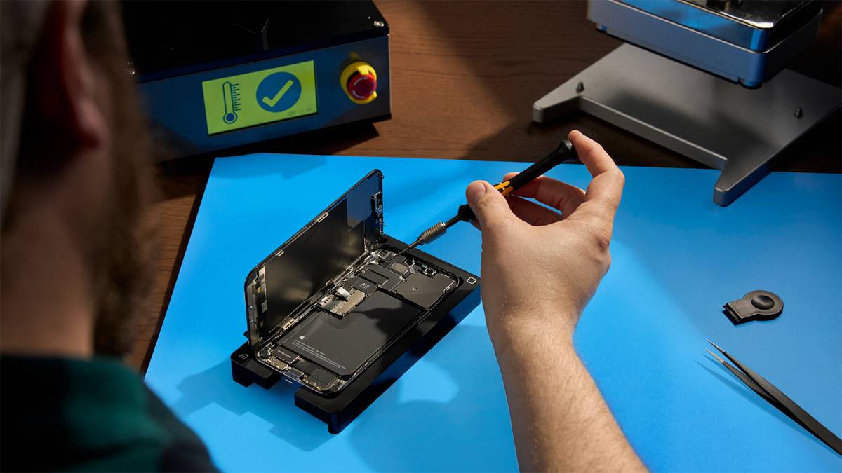 Apple launches its Self Service Repair program for select iPhone models