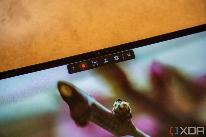 Close up of laptop webcam with Screen Recorder open