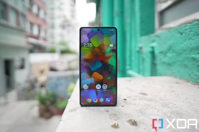 POCO X4 GT