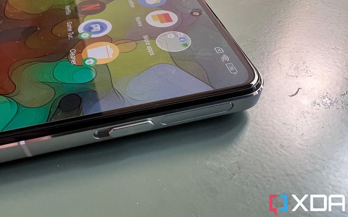 ANDROID - ほぼ未使用 Poco F4 GT 8GB/128GB POCO F4 GT Hands-On: Snapdragon 8 Gen 1, Shoulder Buttons