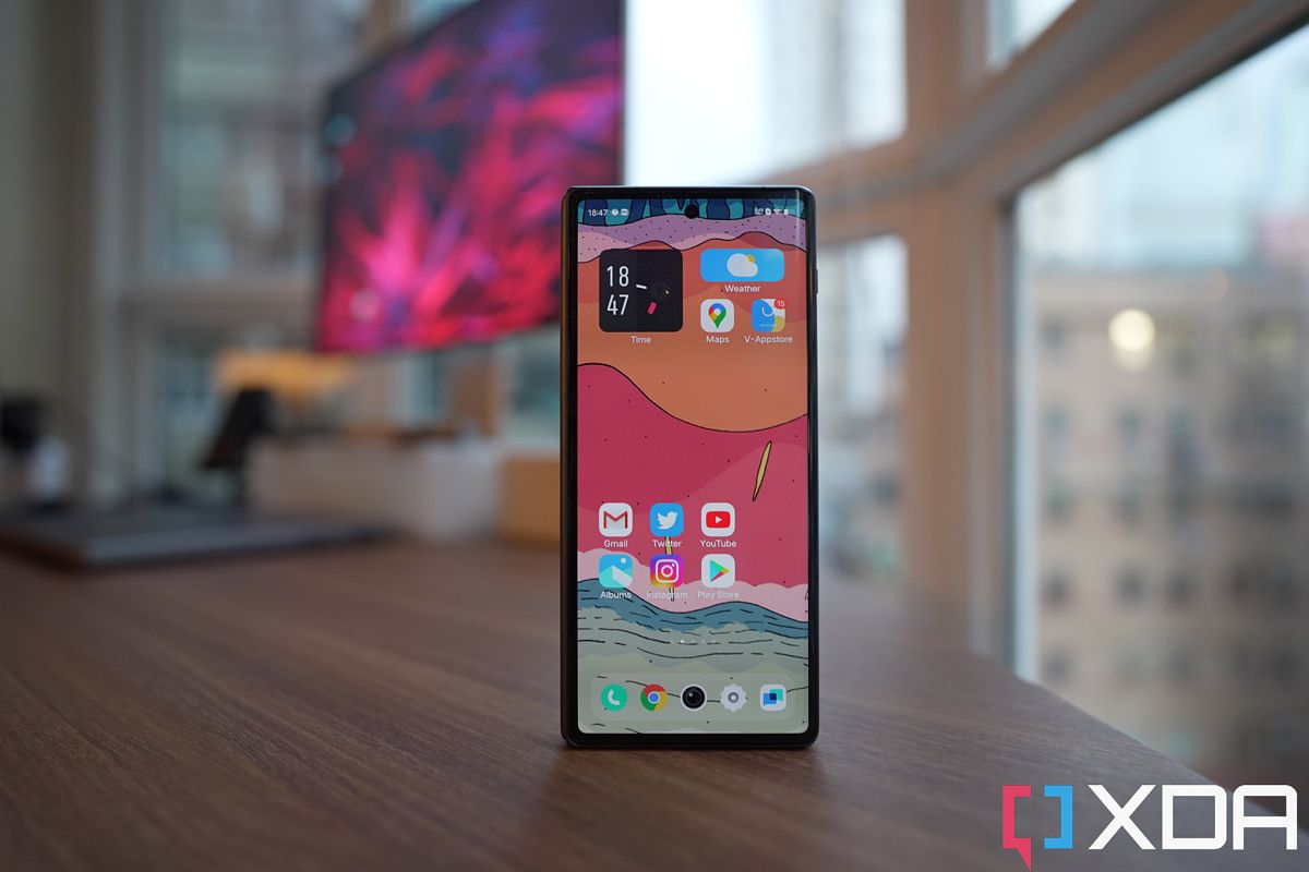 Vivo X Fold folded
