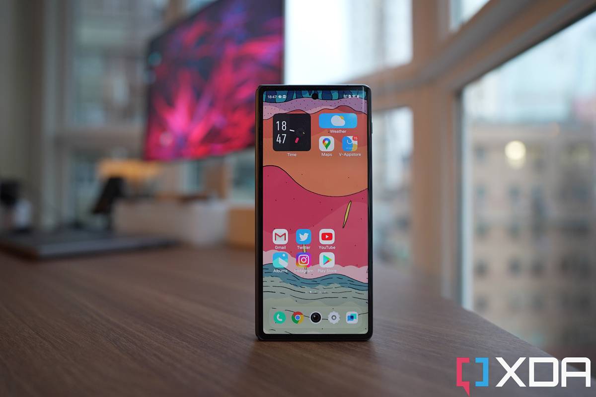 Vivo X Fold folded