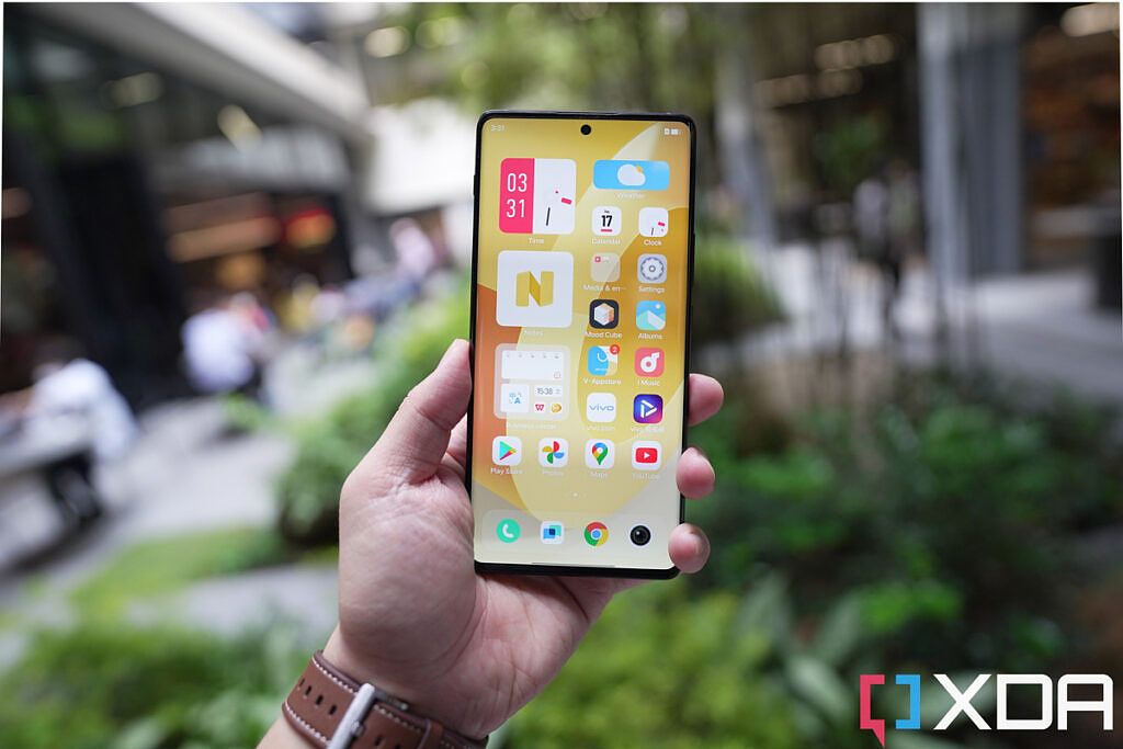 Vivo X Note Hands-On: A 7-inch Phablet with China-only OriginOS