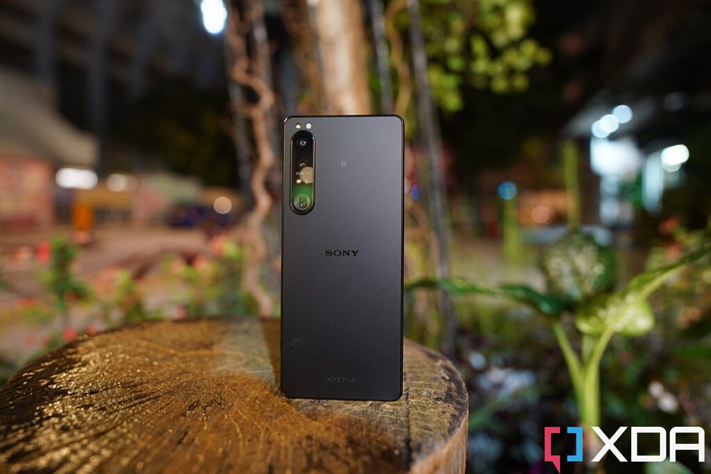 Sony Xperia 1 IV starts receiving stable Android 13 update