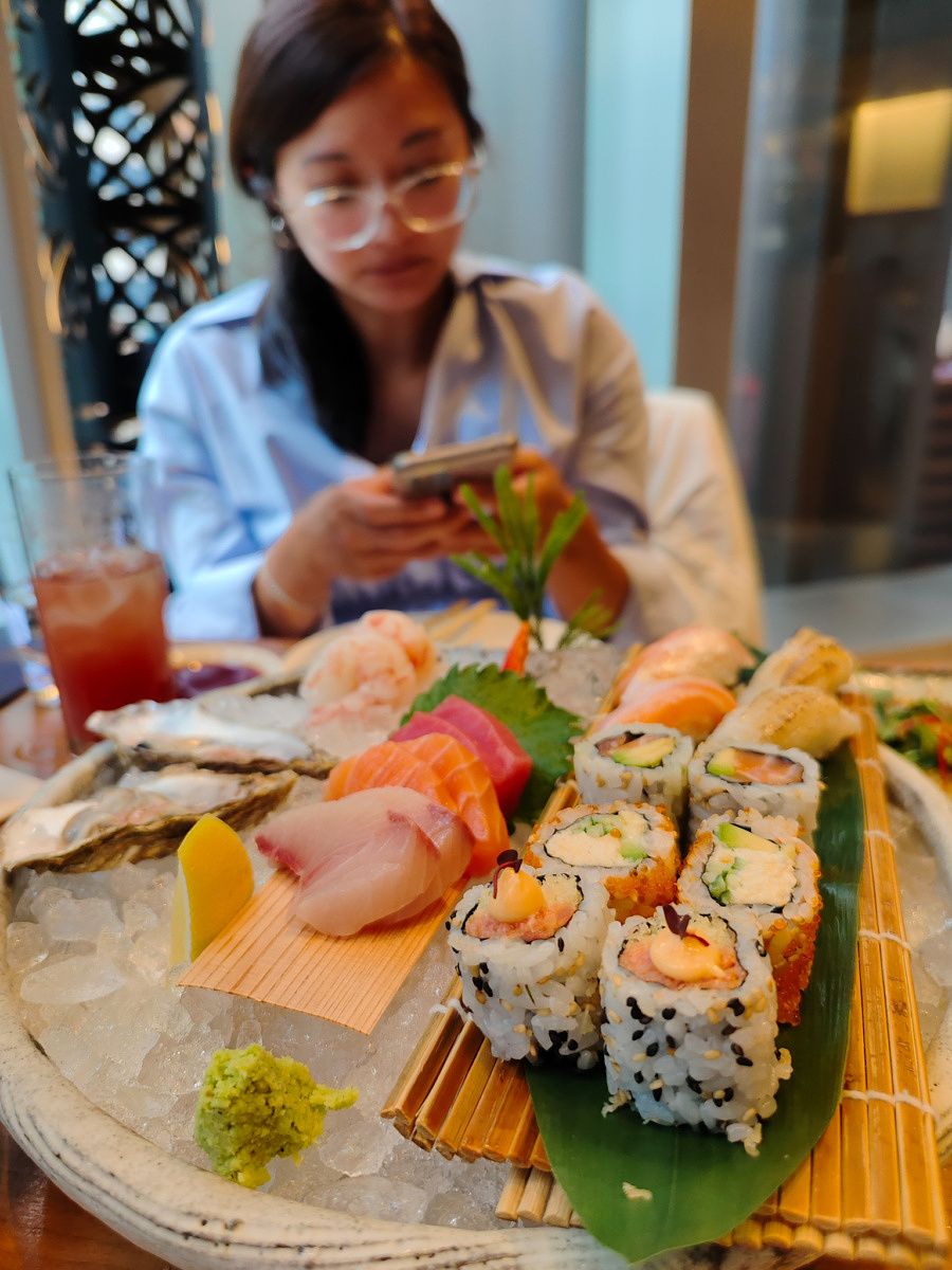 Vivo X80 Pro sample