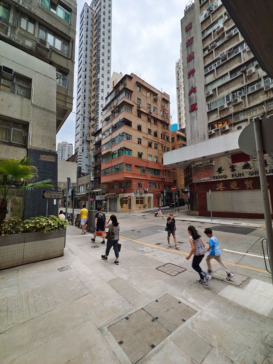 Vivo x80 Pro sample