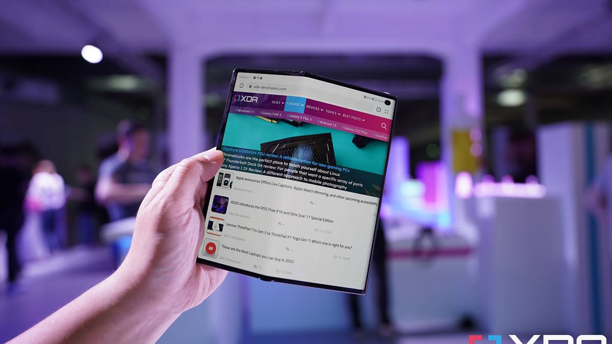 Huawei Mate Xs 2 Hands-On: The lightest large foldable yet