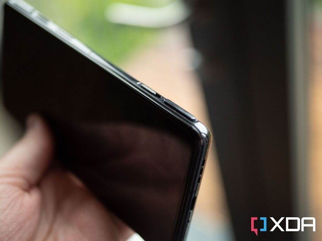 Black Shark 5 Pro Review: Pushing the Snapdragon 8 Gen 1 to its