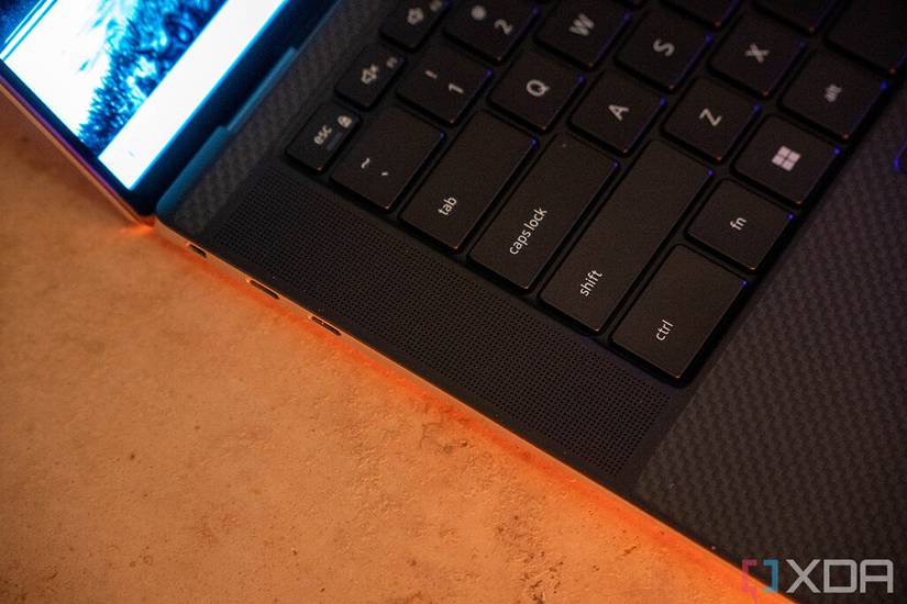 Speaker on the Dell XPS 15