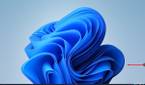 Image show how to swipe in from right edge to open Notification Center