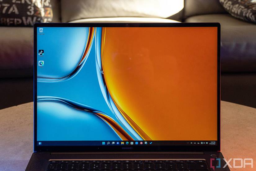 Closeuyp of MateBook 16s screen