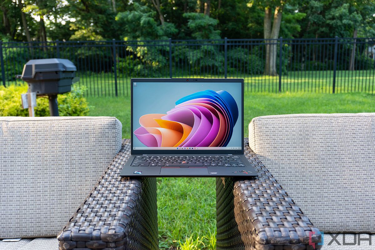 【Lenovo】ThinkPad X1 Carbon Gen10 81DalNyB6AL._UF350,350_QL50_.jpg