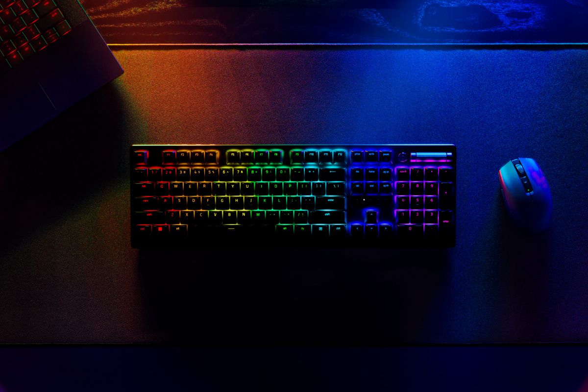 Razer introduces the DeathStalker V2 keyboards with new optical