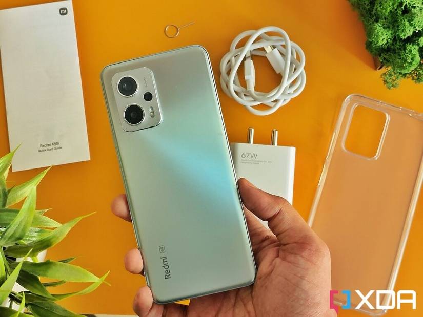 What do you get inside the Redmi K50i (India) retail box?