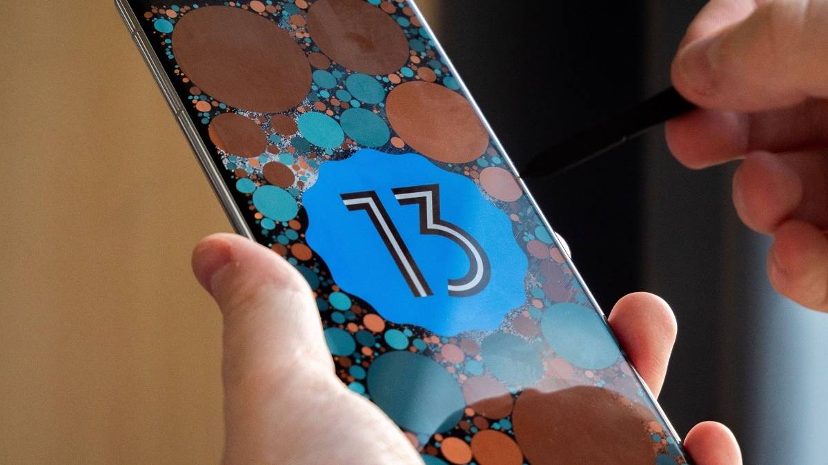 Android 13 on the Samsung Galaxy S22 Ultra