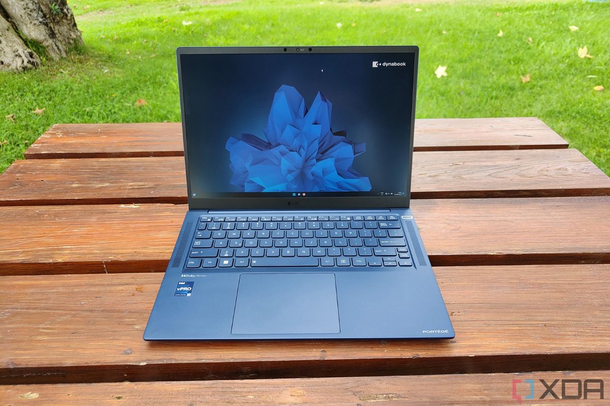 【値下げ】dynabook PORTÉGÉ R700 Chromebook本体 Dynabook Toshiba Portégé X40-K | Overview, Specs
