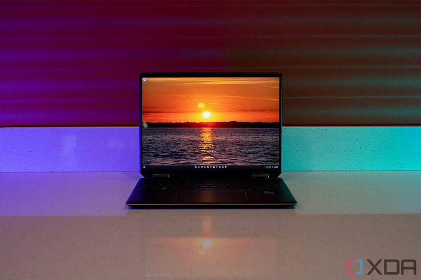 Dell XPS 13 (2022) vs HP Spectre x360 13.5: Which should you buy?