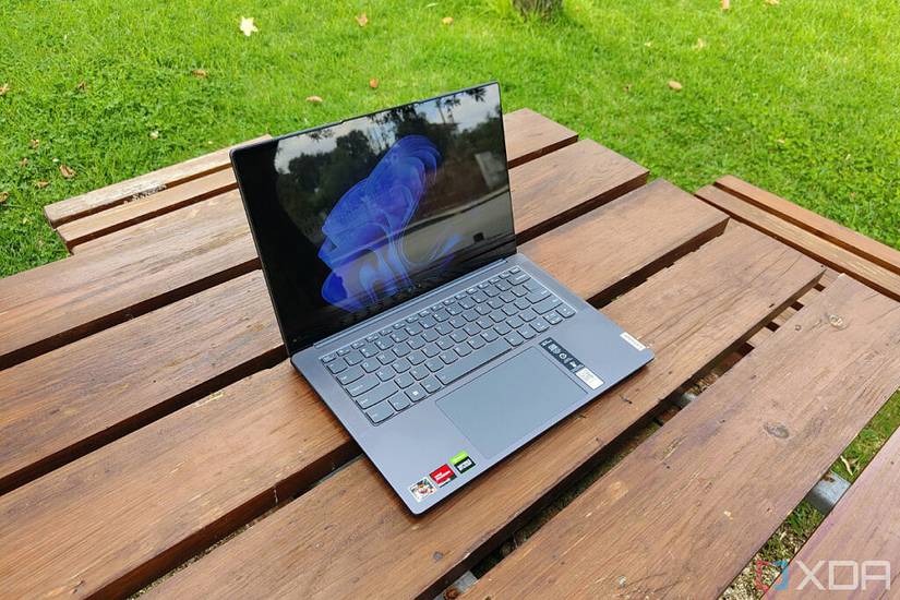 Left angled view of the Lenovo Slim 7 Pro X