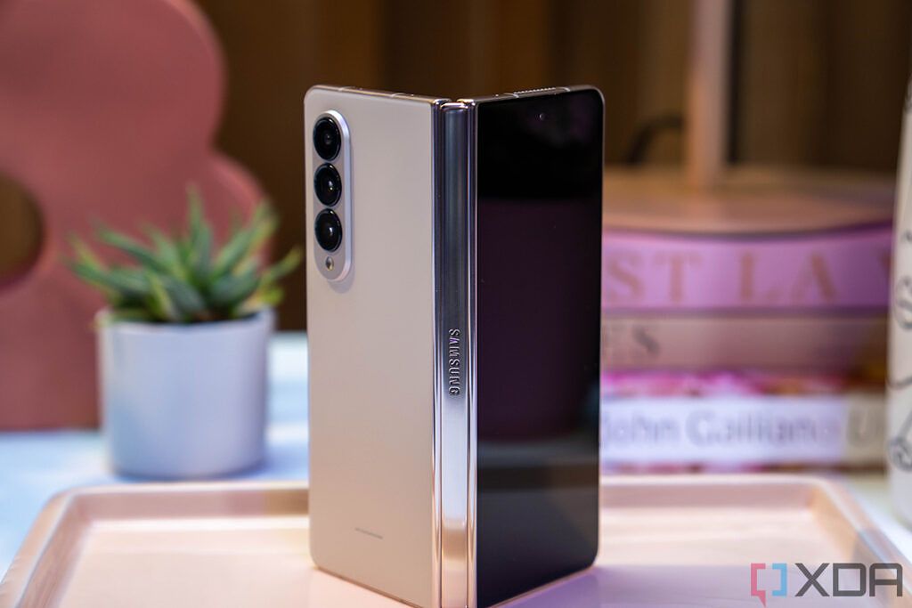 Samsung Galaxy Z Fold 4 Review: A flipping fantastic foldable for
